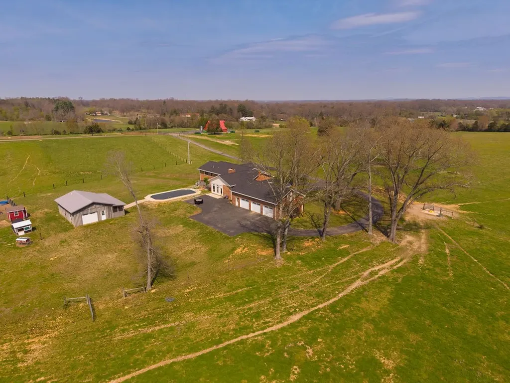 280 Ervin Lane Mcminnville TN 37110