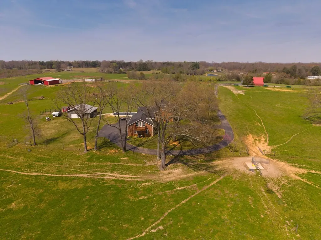 280 Ervin Lane Mcminnville TN 37110