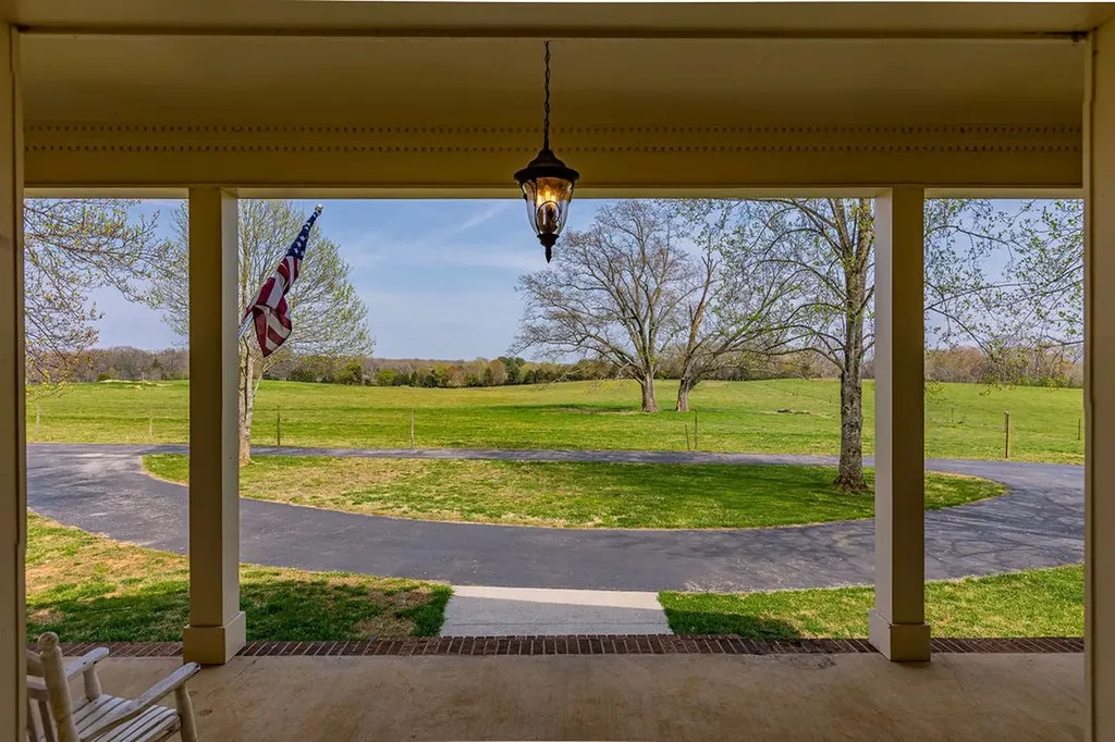 280 Ervin Lane Mcminnville TN 37110