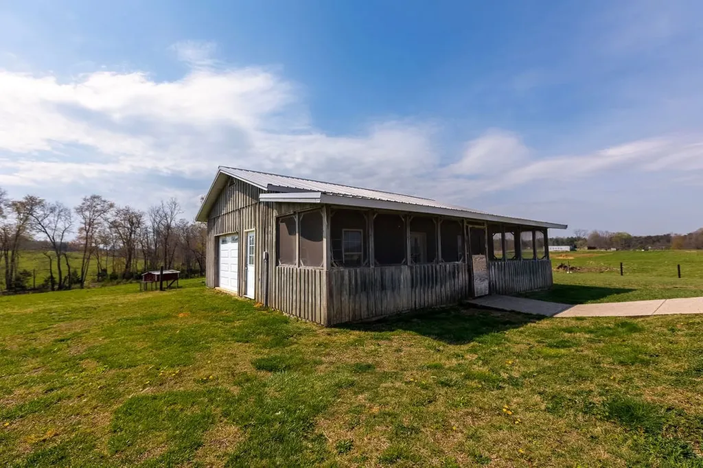 280 Ervin Lane Mcminnville TN 37110