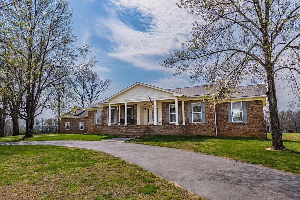 280 Ervin Lane Mcminnville TN 37110