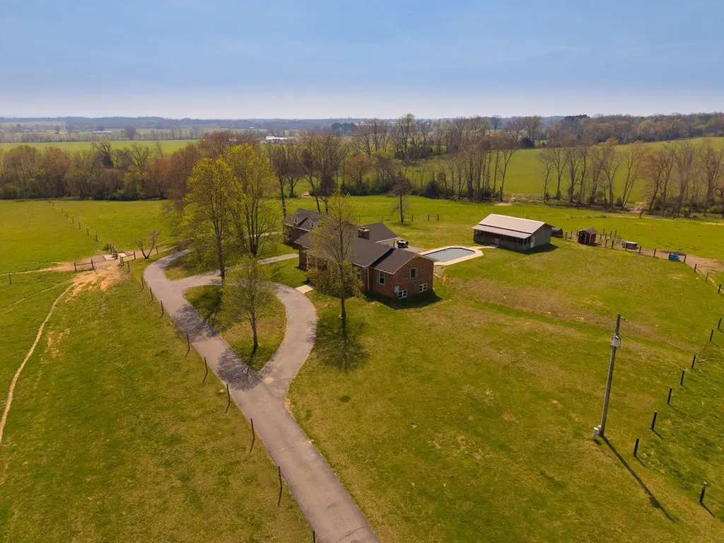 280 Ervin Lane Mcminnville TN 37110