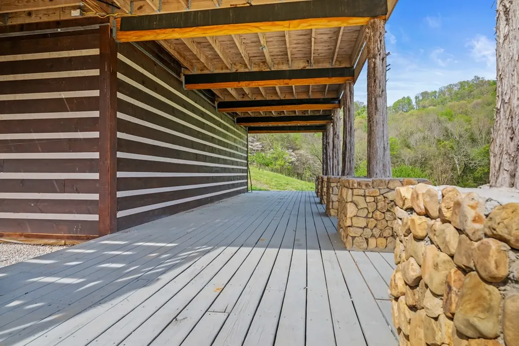 4818 Ensor Hollow Road Buffalo Valley TN 38548