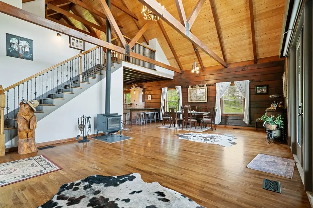 4818 Ensor Hollow Road Buffalo Valley TN 38548