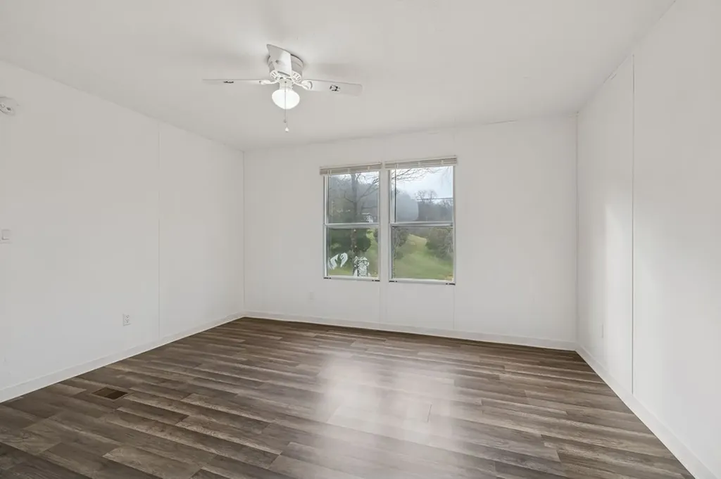 9 Cordell Hull Lane Elmwood TN 38560