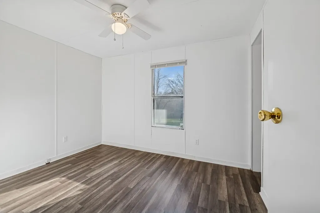 9 Cordell Hull Lane Elmwood TN 38560