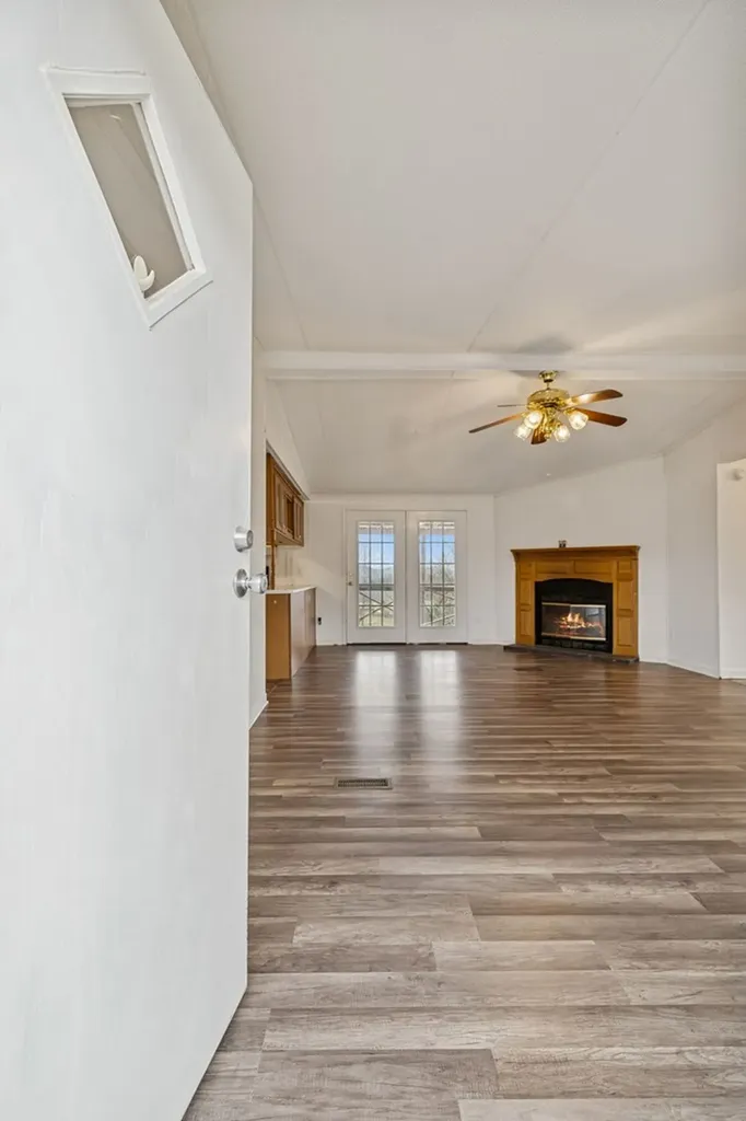 9 Cordell Hull Lane Elmwood TN 38560