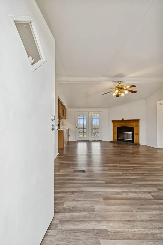 9 Cordell Hull Lane Elmwood TN 38560