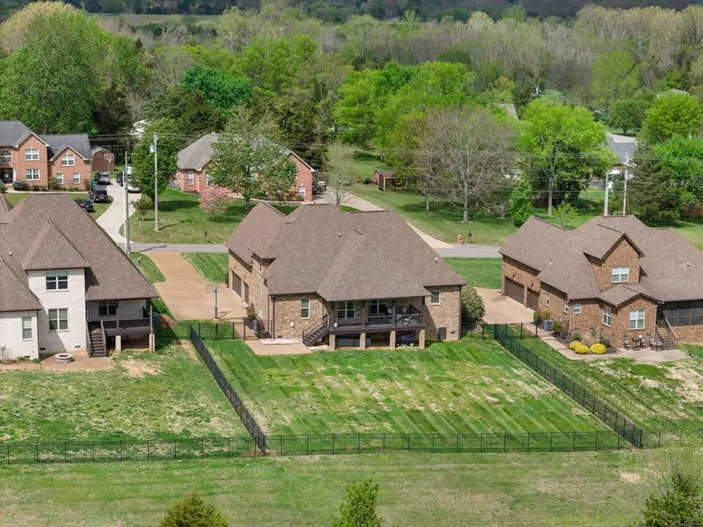 1013 Mires Road Mount Juliet TN 37122
