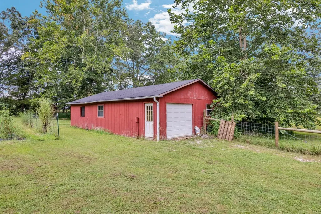 132 Judd Lane Cookeville TN 38501