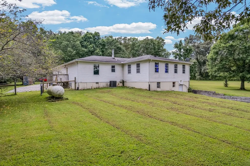 132 Judd Lane Cookeville TN 38501