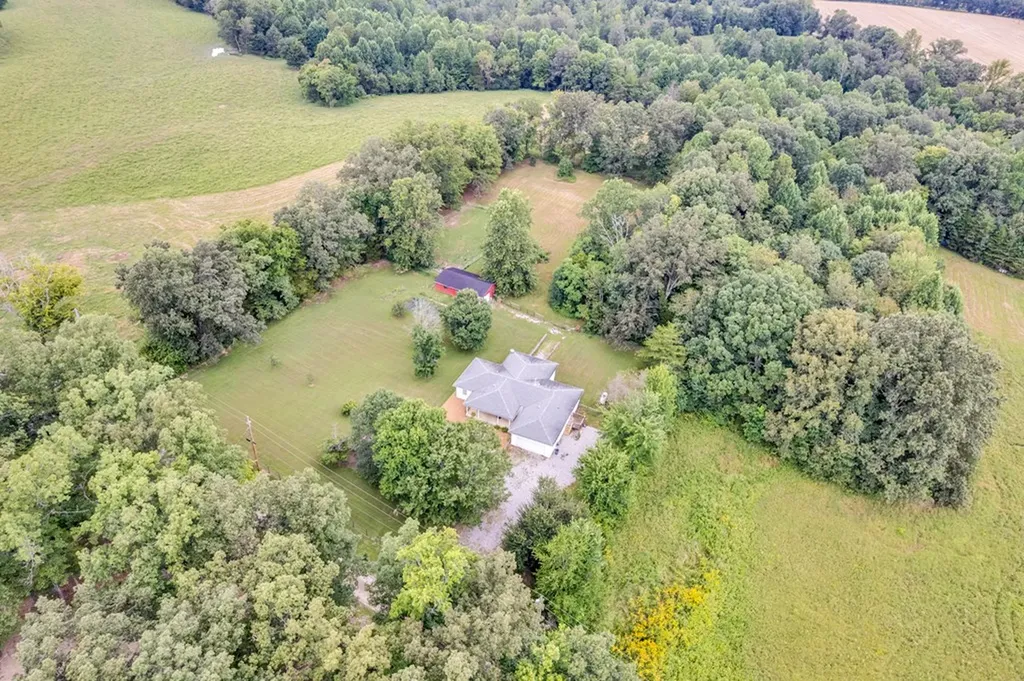 132 Judd Lane Cookeville TN 38501