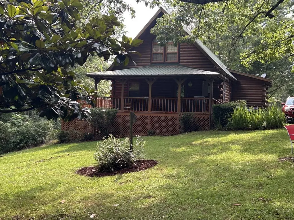 10 Meadow Brook Lane Spencer TN 38585-5418