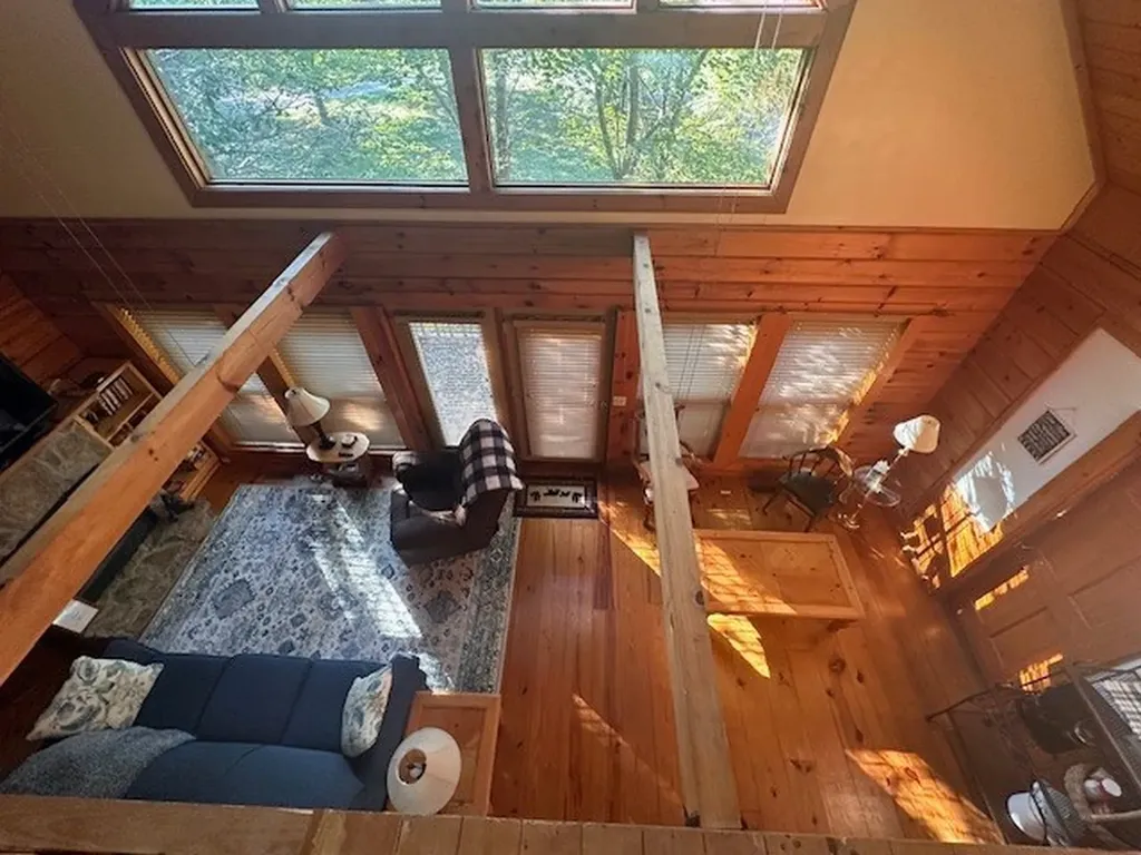 10 Meadow Brook Lane Spencer TN 38585-5418
