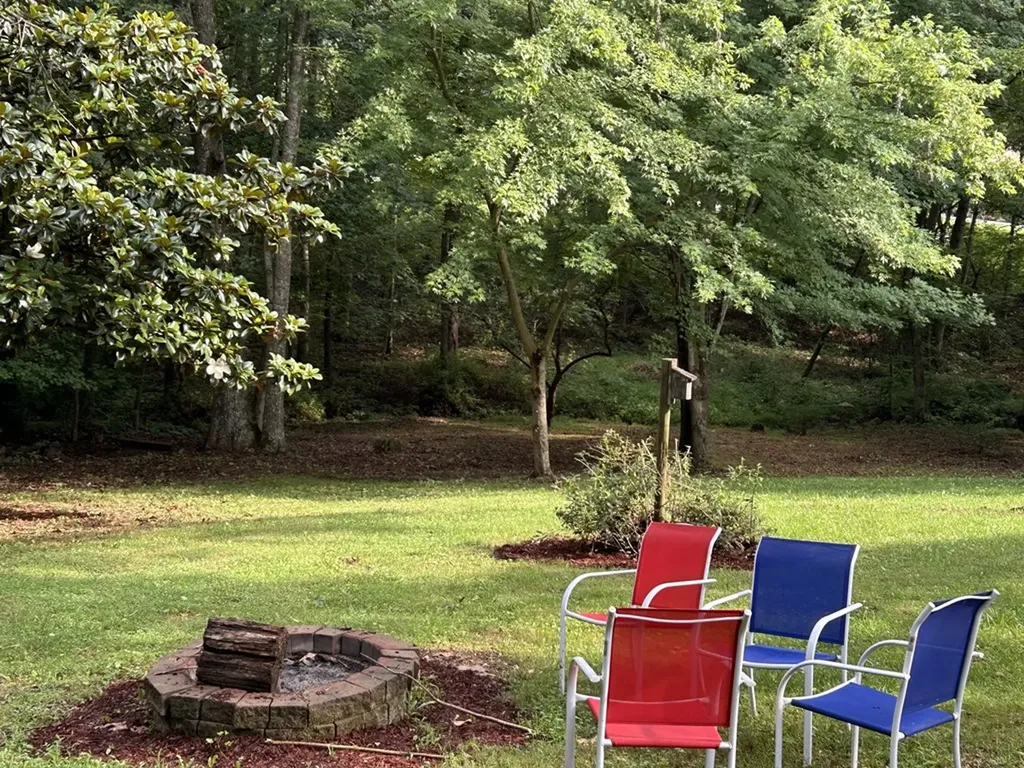 10 Meadow Brook Lane Spencer TN 38585-5418