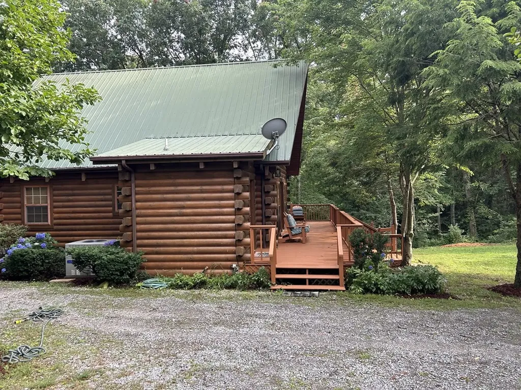 10 Meadow Brook Lane Spencer TN 38585-5418