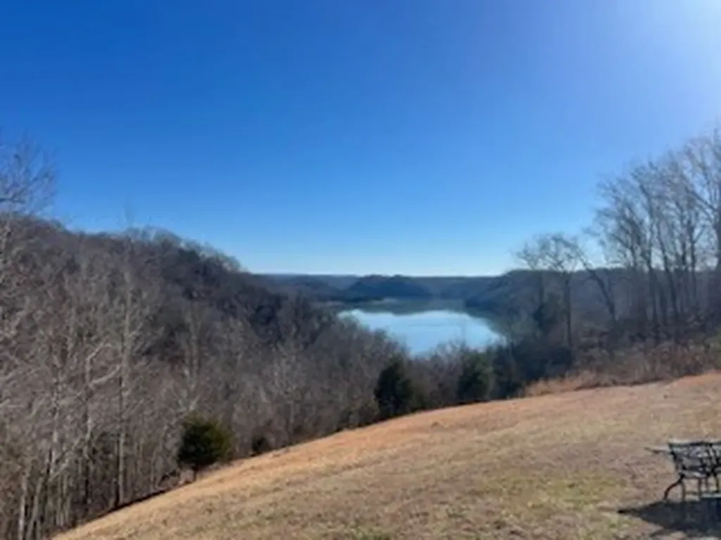 Lot 24 Mallard Pointe Byrdstown TN 38549