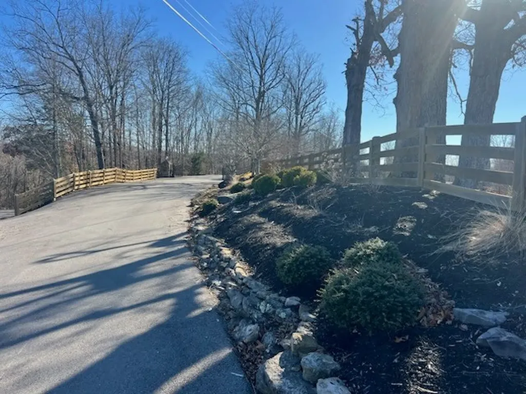 Lot 24 Mallard Pointe Byrdstown TN 38549