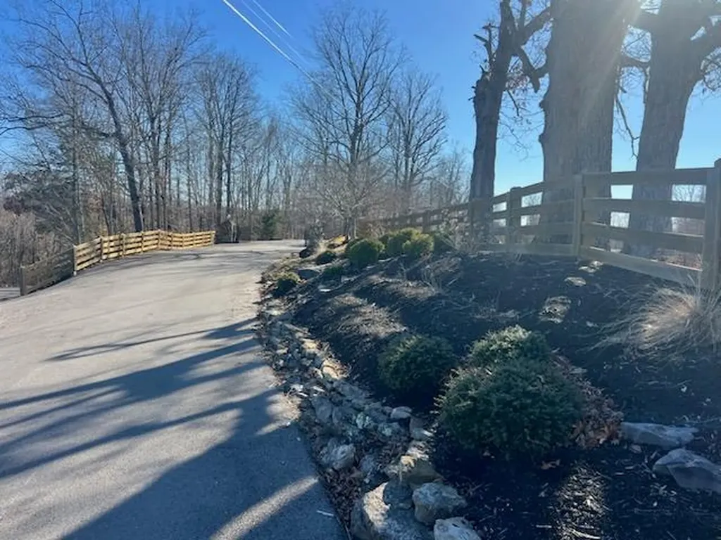 Lot 23 Mallard Pointe Byrdstown TN 38549