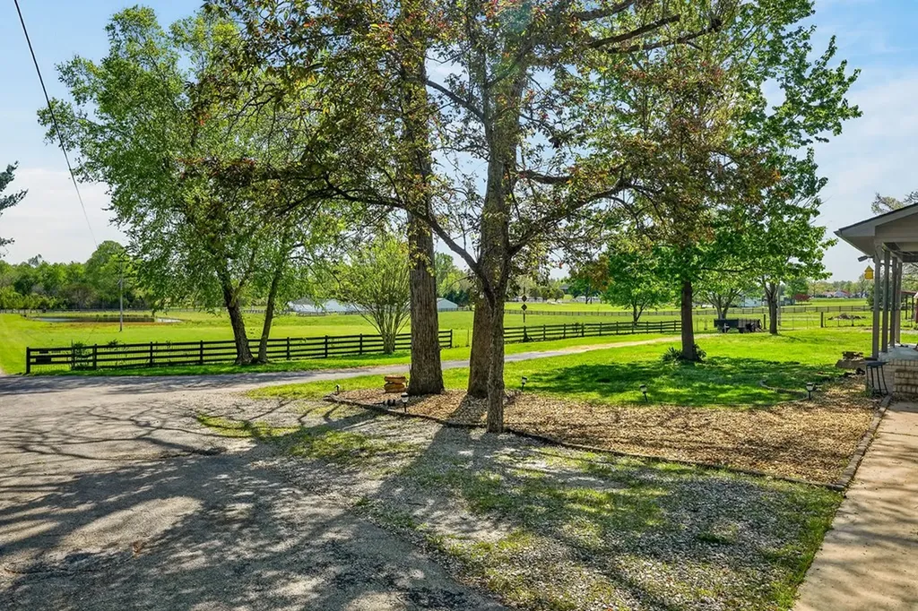 1816 Windle Community Road Cookeville TN 38506