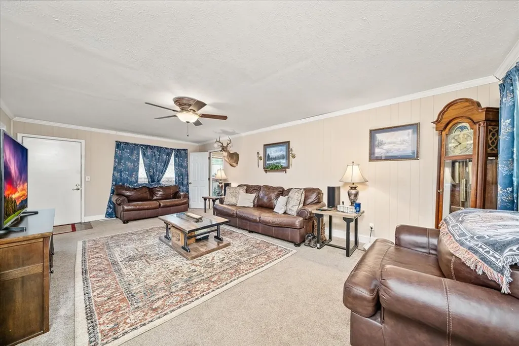 221 Magnolia Road Sparta TN 38583