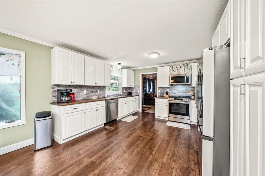 221 Magnolia Road Sparta TN 38583