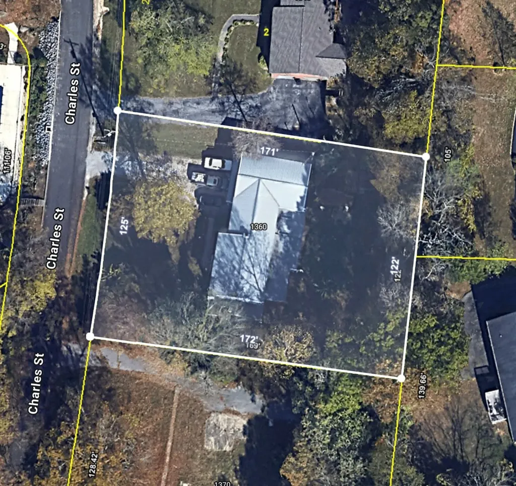1360 Charles Street Cookeville TN 38506