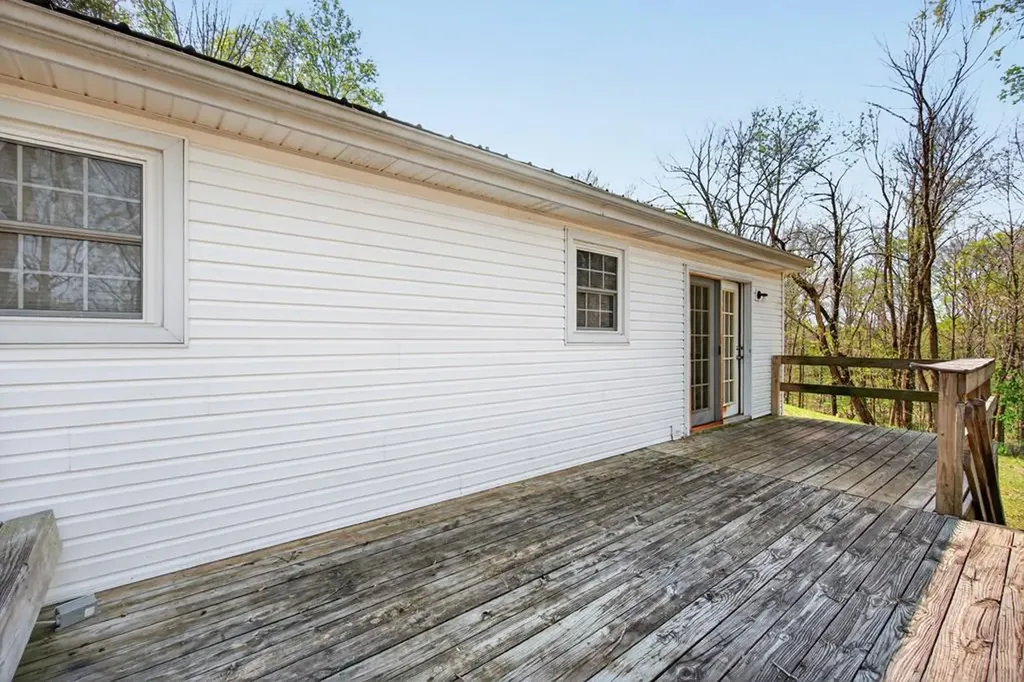 109 Mayfield Brown Drive Celina TN 38551