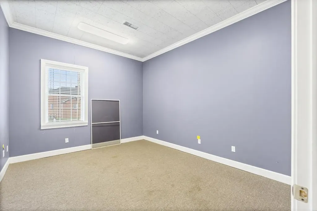 225 E Main Street Livingston TN 38570