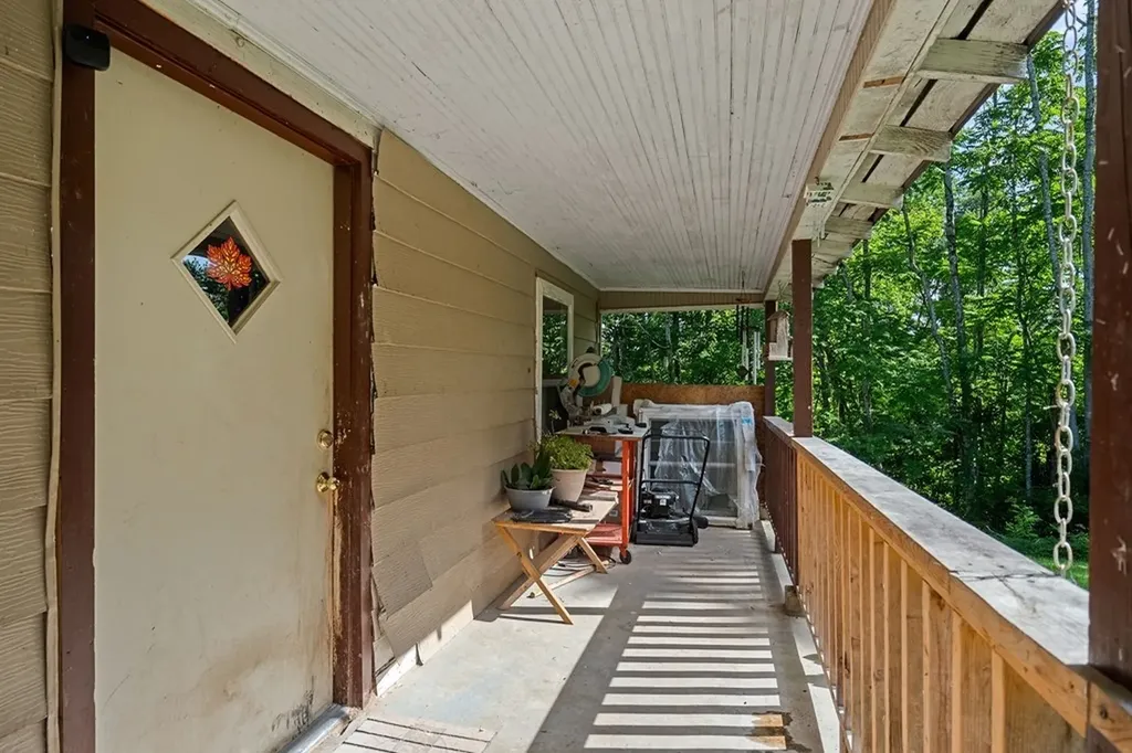 300 Poston Ridge Lane Gainesboro TN 38562