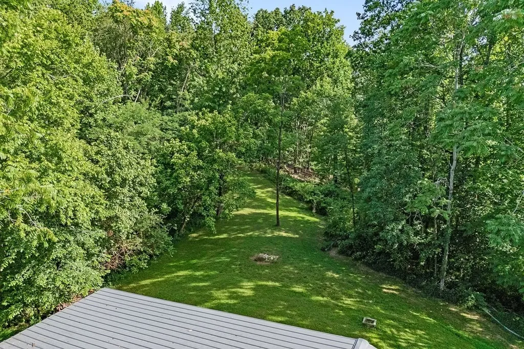 300 Poston Ridge Lane Gainesboro TN 38562