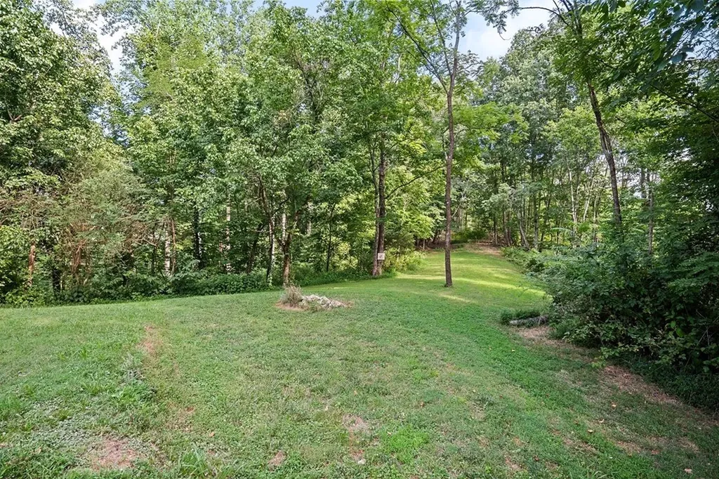 300 Poston Ridge Lane Gainesboro TN 38562