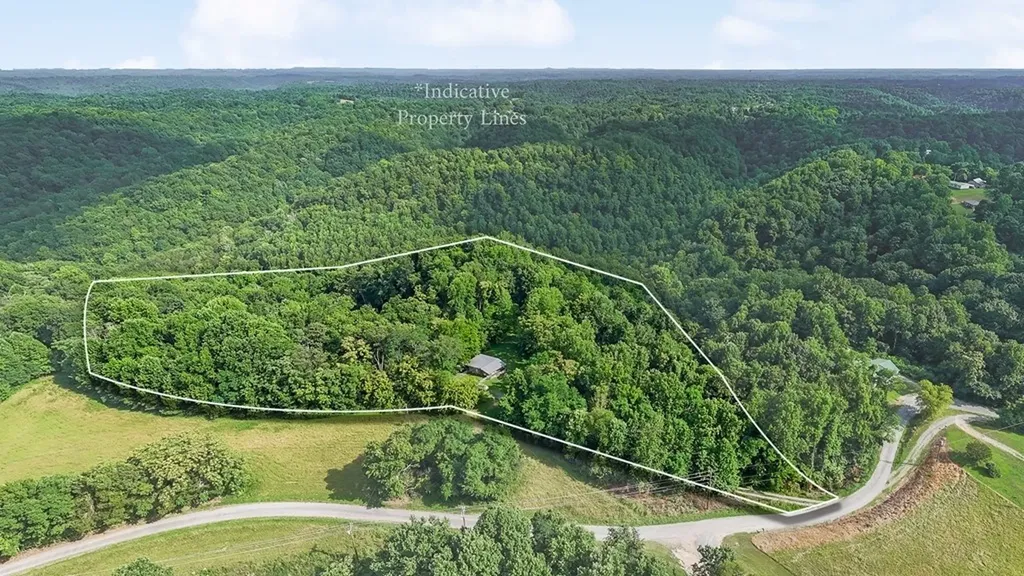 300 Poston Ridge Lane Gainesboro TN 38562