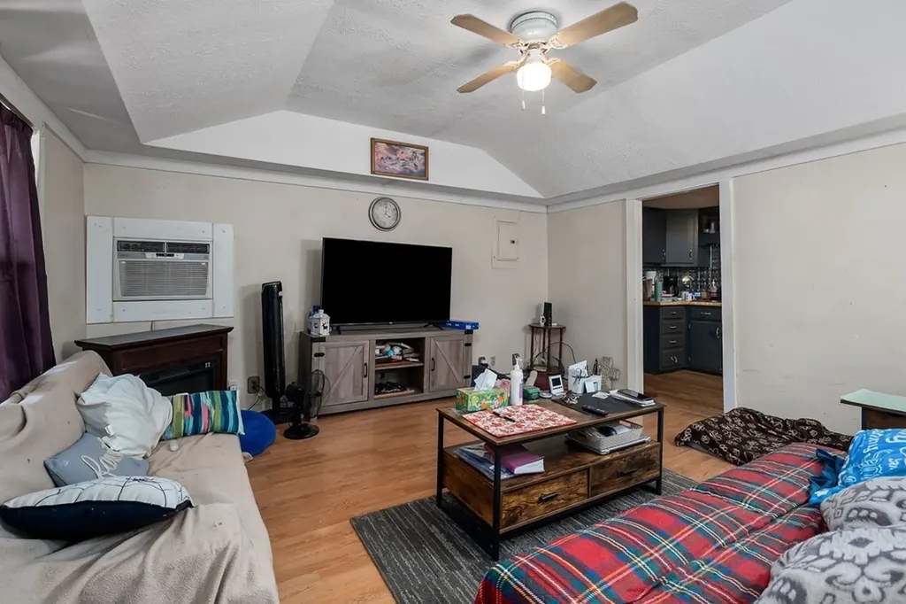 300 Poston Ridge Lane Gainesboro TN 38562