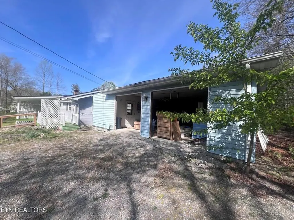 554 Mary Cromwell Road Jamestown TN 38556-5218