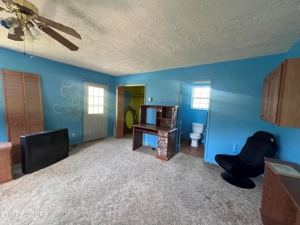 554 Mary Cromwell Road Jamestown TN 38556-5218