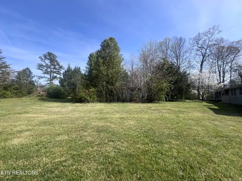 554 Mary Cromwell Road Jamestown TN 38556-5218