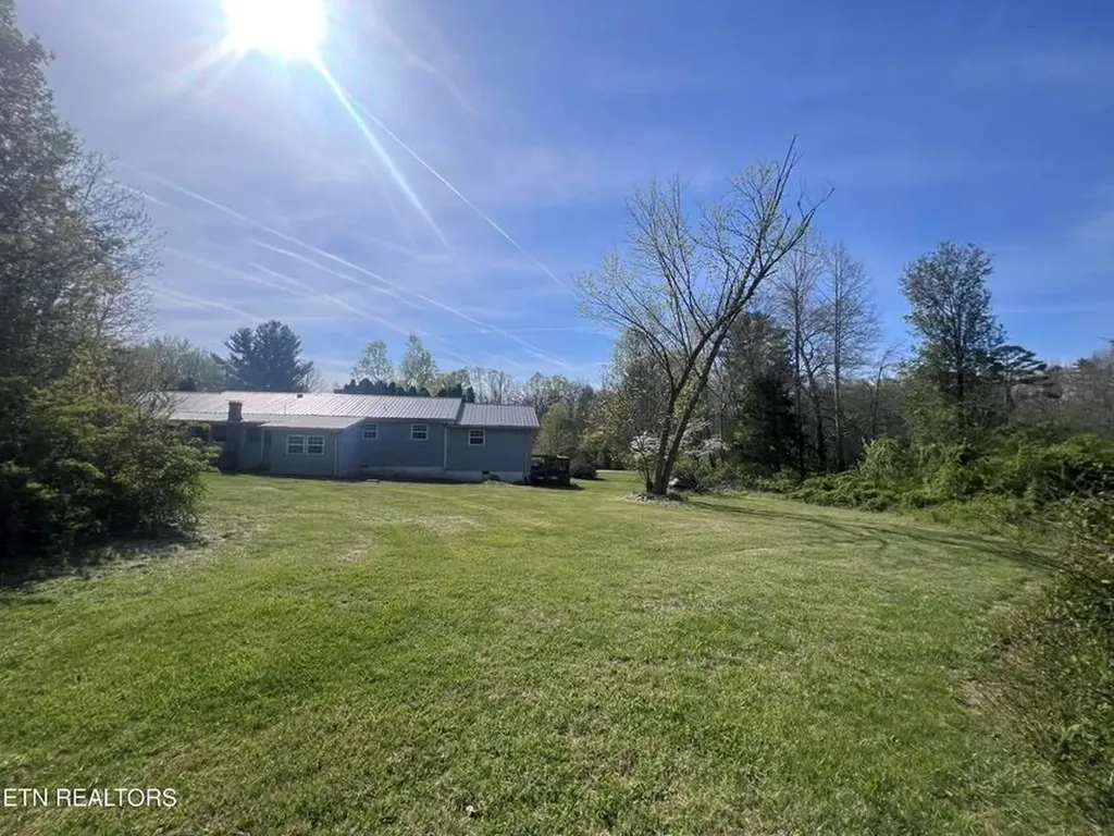554 Mary Cromwell Road Jamestown TN 38556-5218
