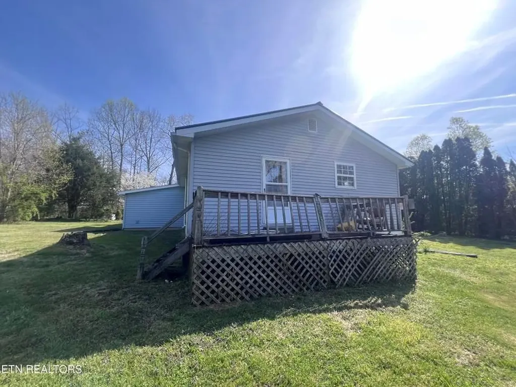 554 Mary Cromwell Road Jamestown TN 38556-5218