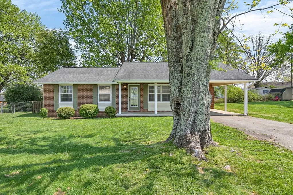 73 Benwick Drive Crossville TN 38555