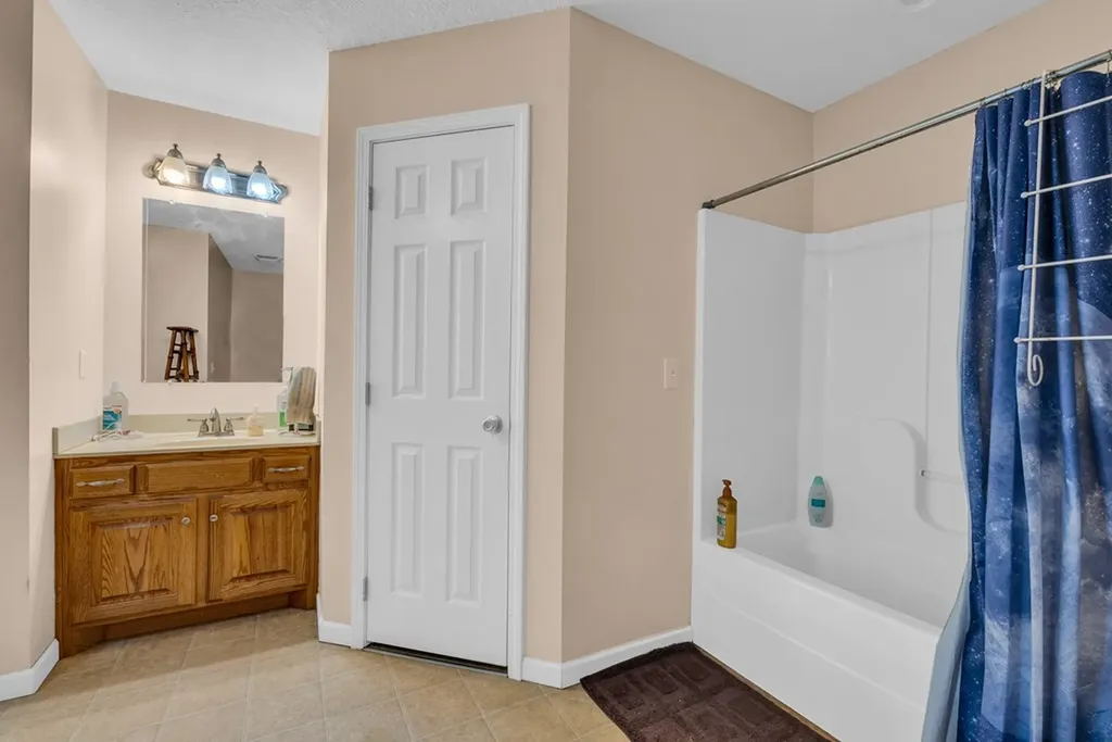 1414 Pilgrim Drive Grimsley TN 38565