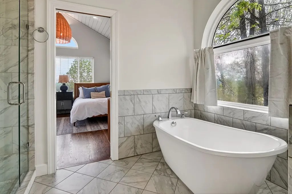 1853 Lafever Ridge Road Silver Point TN 38582