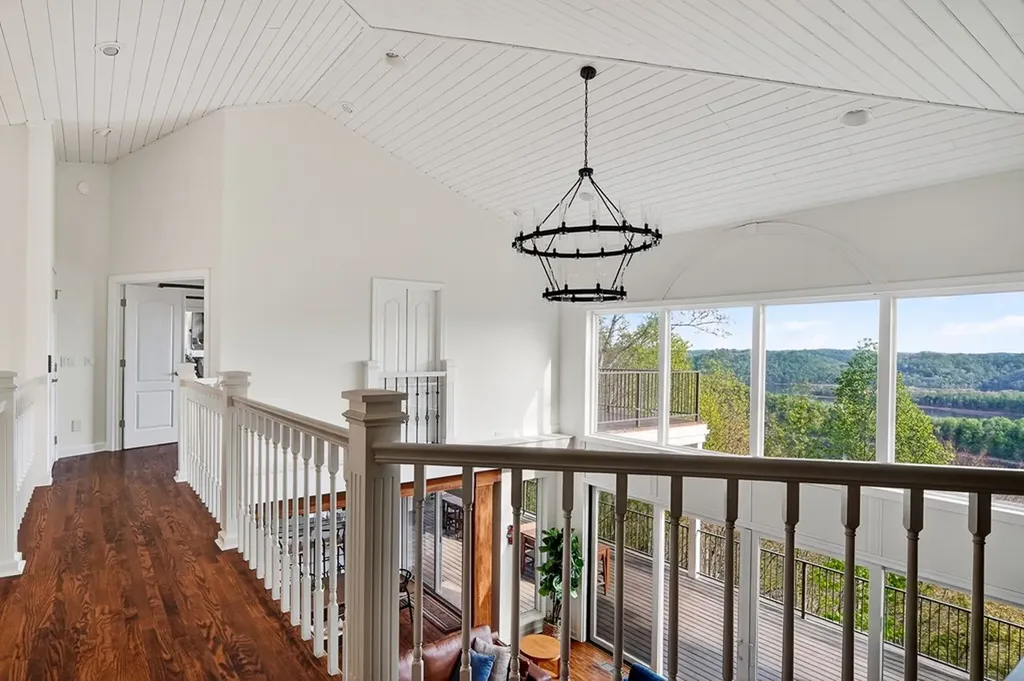 1853 Lafever Ridge Road Silver Point TN 38582