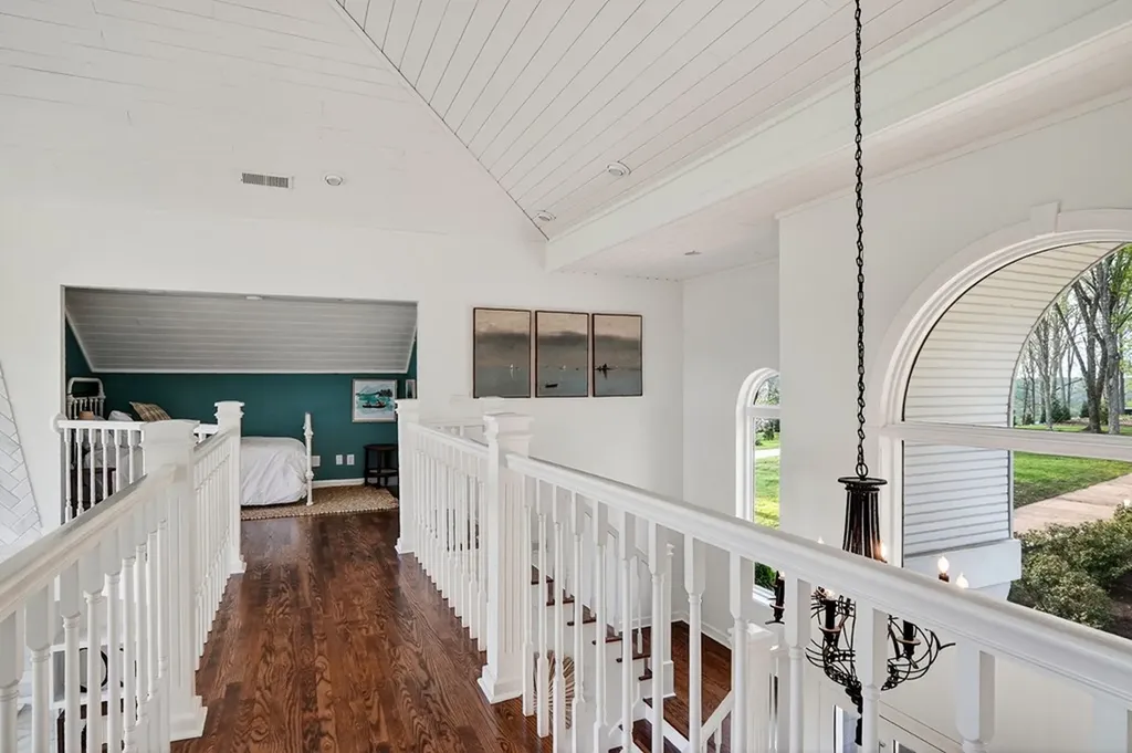 1853 Lafever Ridge Road Silver Point TN 38582