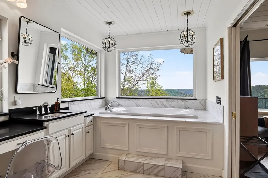 1853 Lafever Ridge Road Silver Point TN 38582