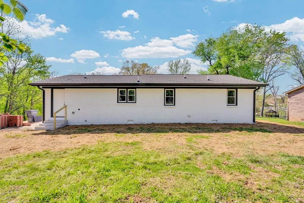 1805 N Whitney Avenue Cookeville TN 38501