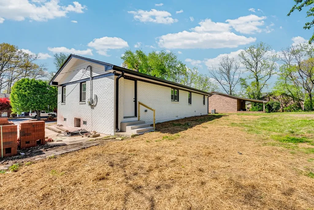 1805 N Whitney Avenue Cookeville TN 38501