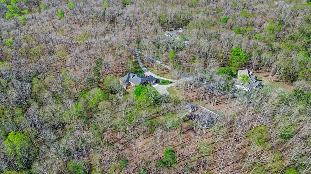 111 Charity Lane Jamestown TN 38556