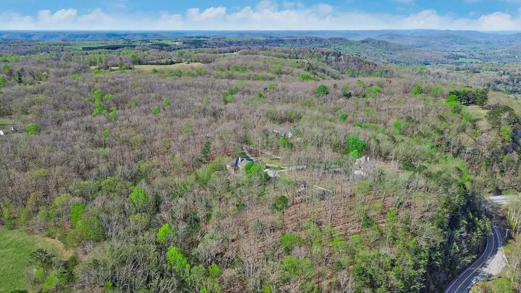 111 Charity Lane Jamestown TN 38556