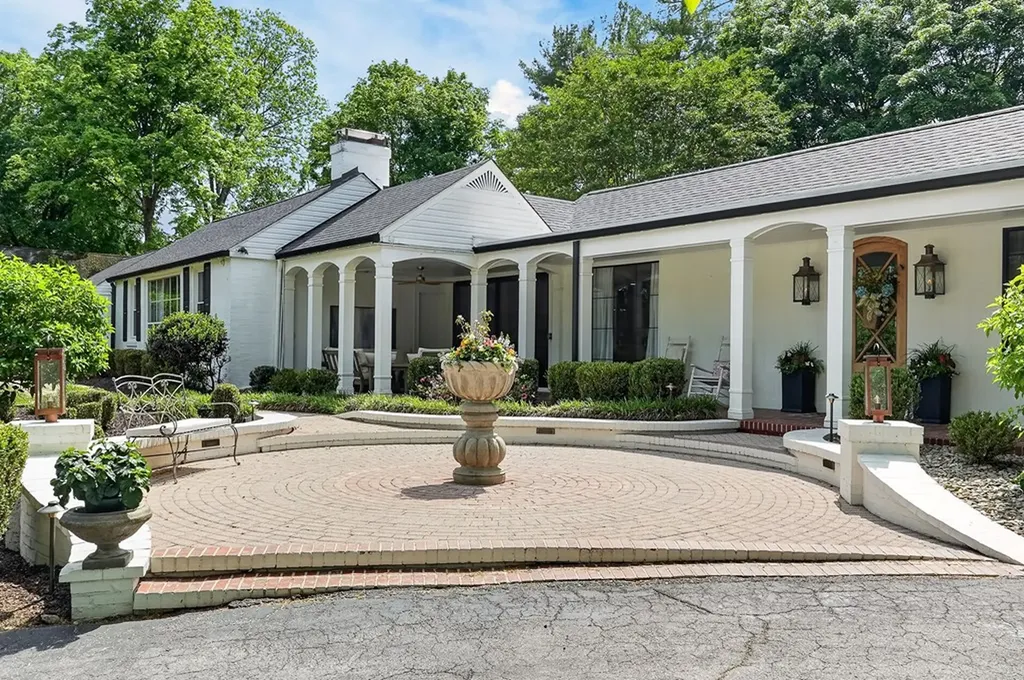 502 N Jefferson Avenue Cookeville TN 38501